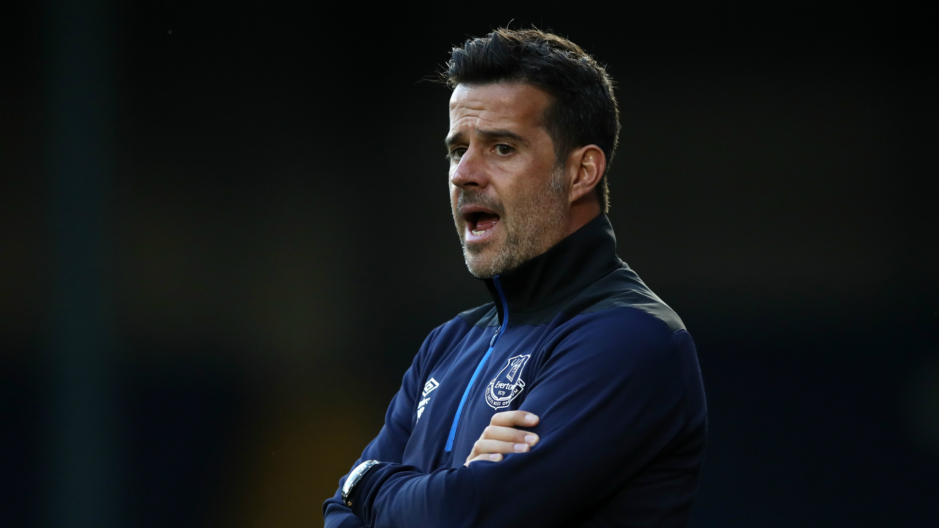 都展現出了 都展現出了